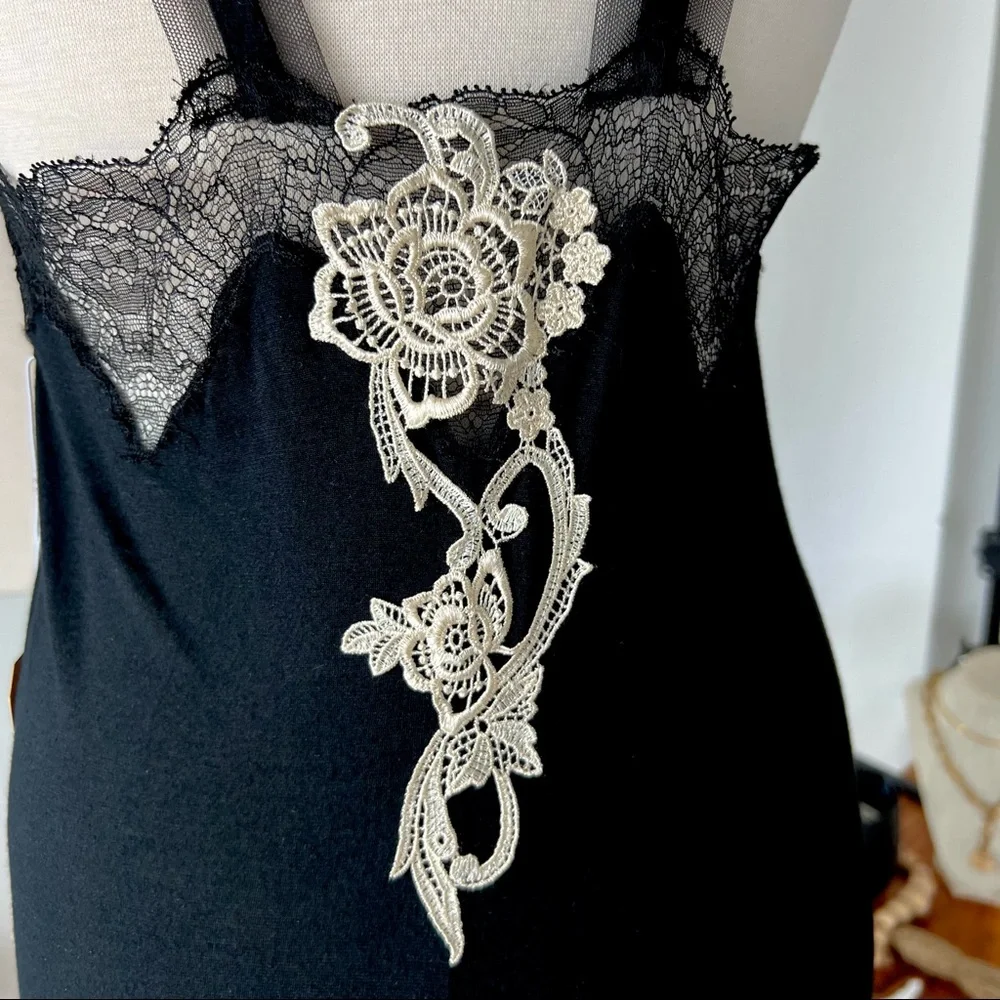 ON HOLD 🤍 LA PERLA VINTAGE BLACK LACE DETAILED MAXI DRESS - Picture 6 of 9
